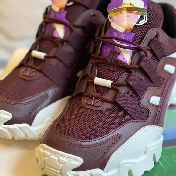 SY0S0C20 - Valentino Garavani Men’s Sneakers - Picture 2 of 15